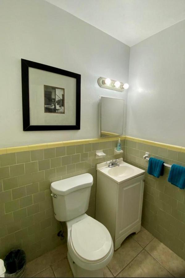 Hallandale Beach Motel With Free Parking And Full Kitchen ! No Extra Fees! Accepting Cash! Extérieur photo